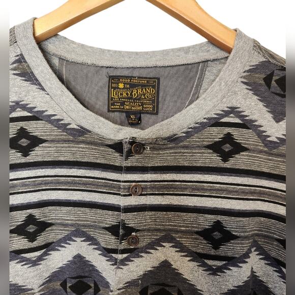 Lucky Brand Mens Jersey Short Sleeve Henly Souyhwest Azter print tee xl - Picture 4 of 5